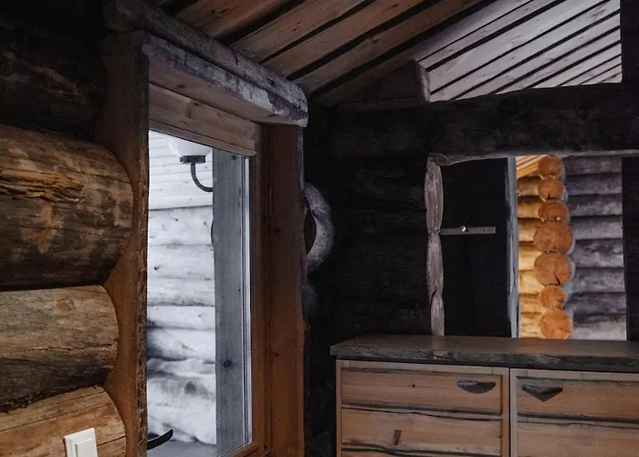 Rukan Talvikota Alpstuga Kuusamo